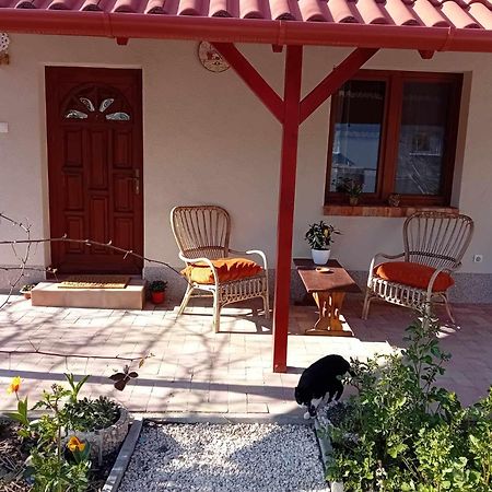 Edi Apartman Vecses Ngoại thất bức ảnh