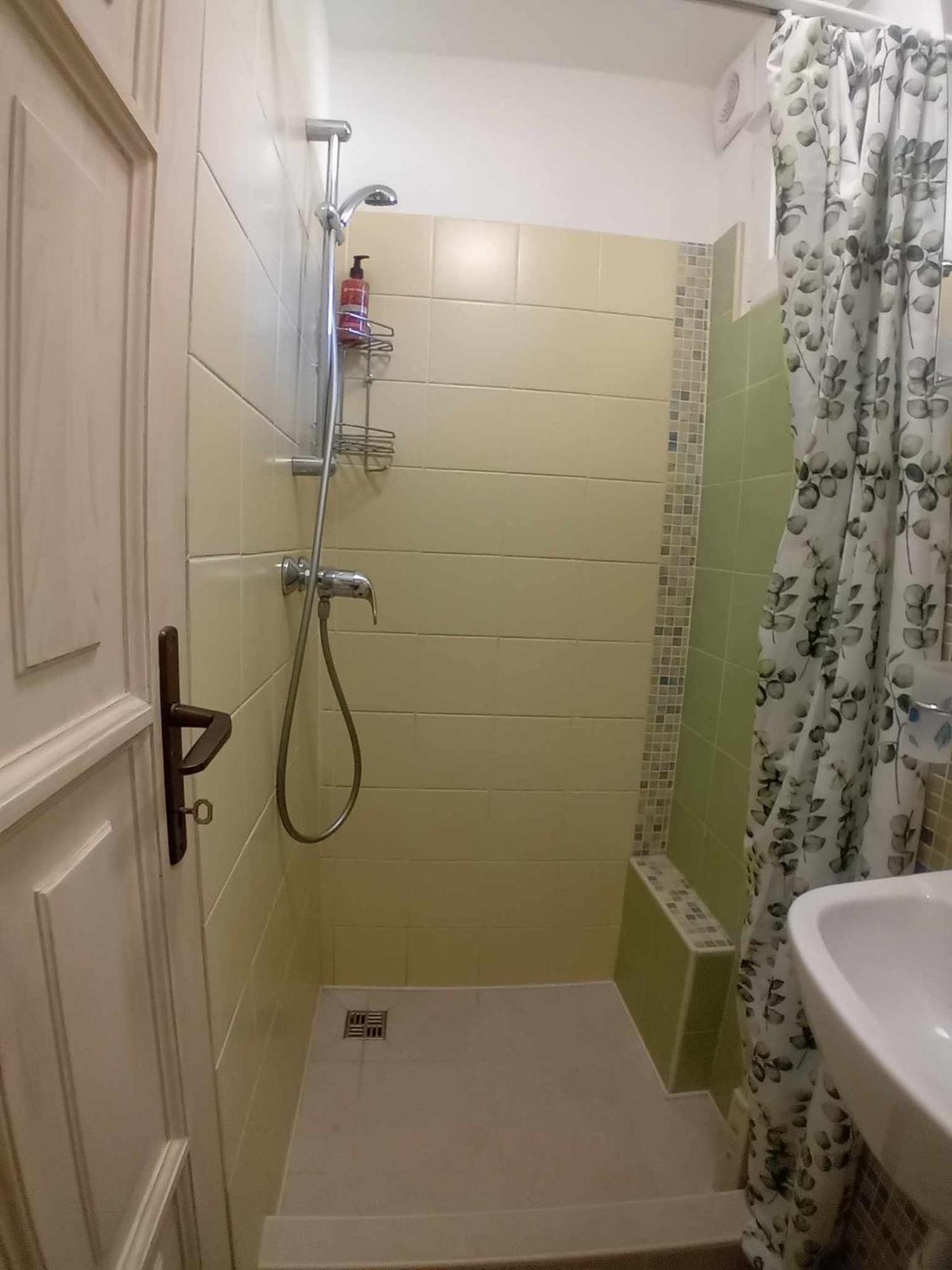 Edi Apartman Vecses Ngoại thất bức ảnh